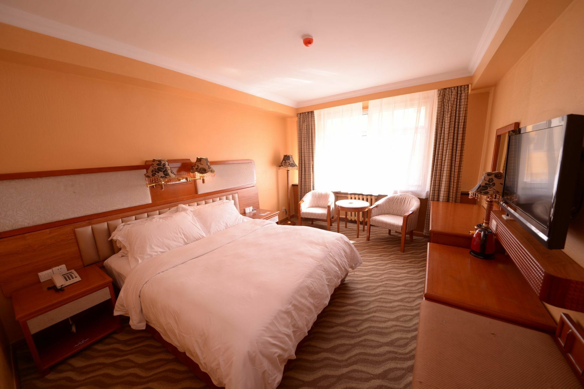 Harbin Bremen Train Station Hotel Exterior foto